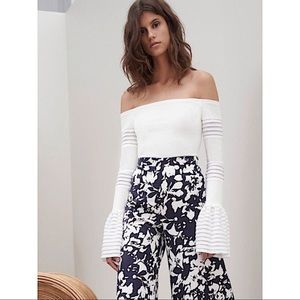 Alexis gryffin off-the-shoulder bell-sleeve knit top, white